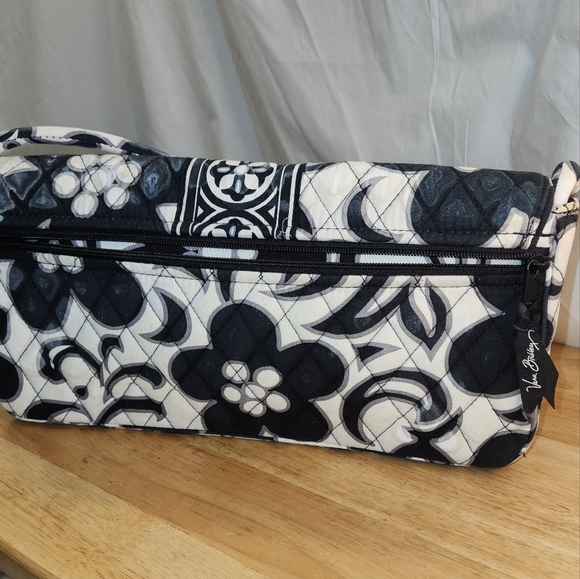 VERA BRADLEY BAG - Picture 3 of 6